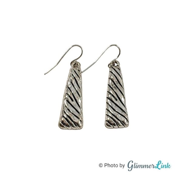 Long Megalithic Striped Triangular Silver Tone Geometric Dangle Earrings - Picture 1 of 8